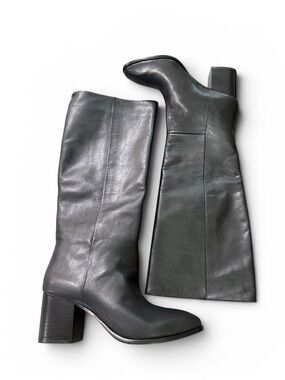 NWOT! J.Crew Sadie Knee-High Boots in Smooth Black Leather